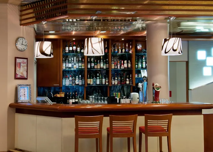 Holiday Inn Helsinki-Vantaa Airport By IhgAirport Hotel